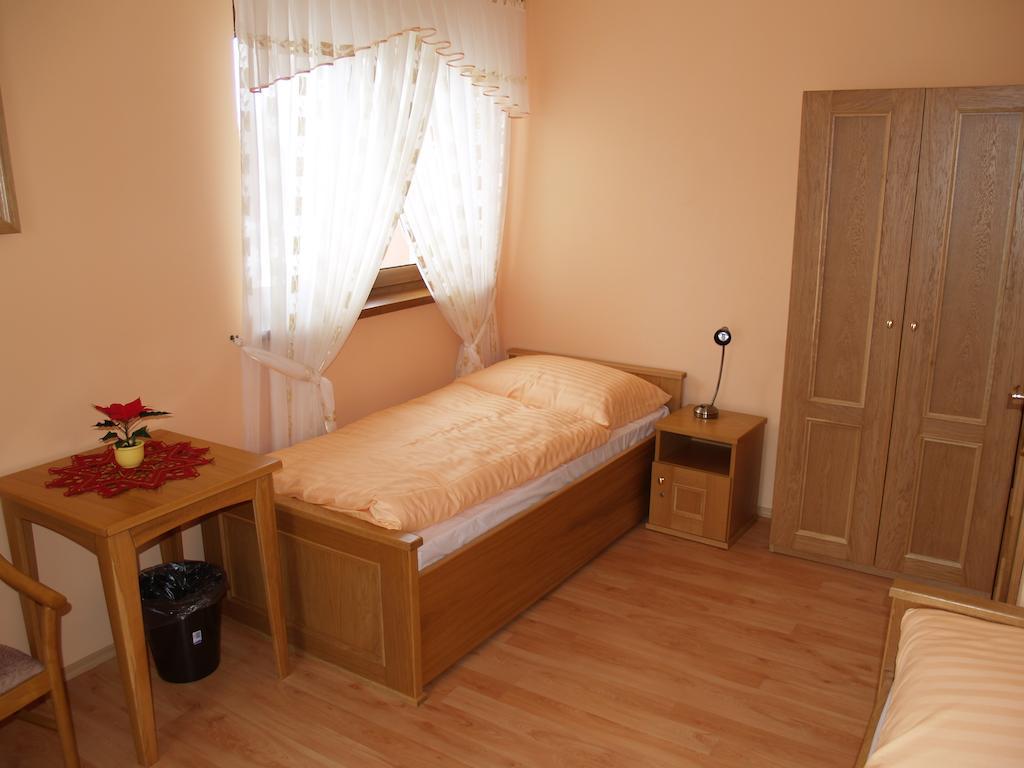 Villa Filip فيلكا لومنيكا الغرفة الصورة